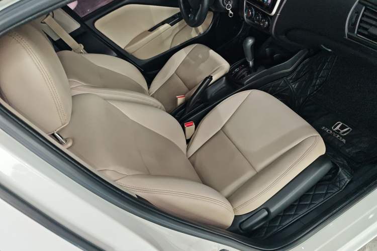 Used Honda City 2018 1.5L CVT Comfort Version Right Front Seat