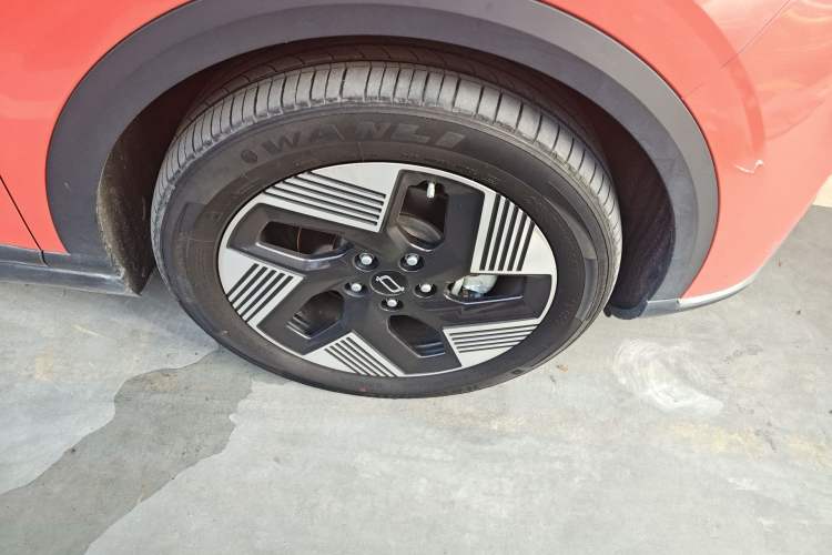 Used Bestune Yueyi 03 2025 565km Premium Edition Right Front Wheel Hub