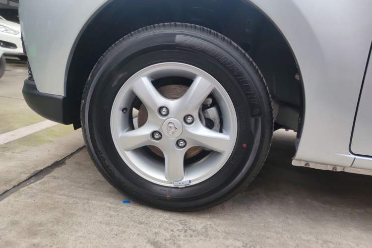 Used CHANGAN KAICHENG Ounuo S 2021 1.5L Ono S Smart Edition Dual-Steaming Air-Conditioned Bus JL473QG Left Front Wheel Hub