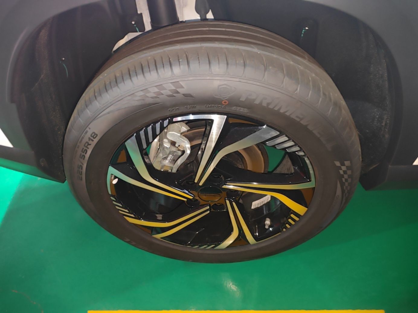 Geely Auto Emgrand X7 Sport 2024 1.5TD Smart Connect+ — снимка 11