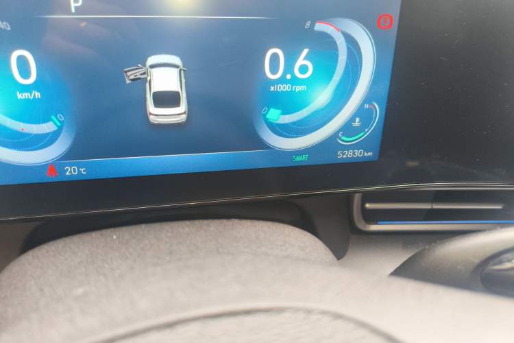 Used Hyundai Elantra 2022 1.5L CVT 20th Anniversary Edition Odometer Close Up