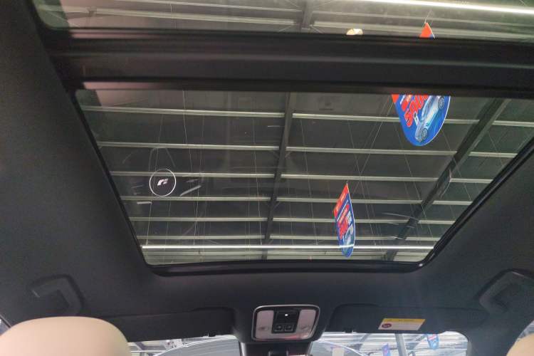 Used Li Auto ONE 2021 Extended-Range 6-Seater Version Headliner