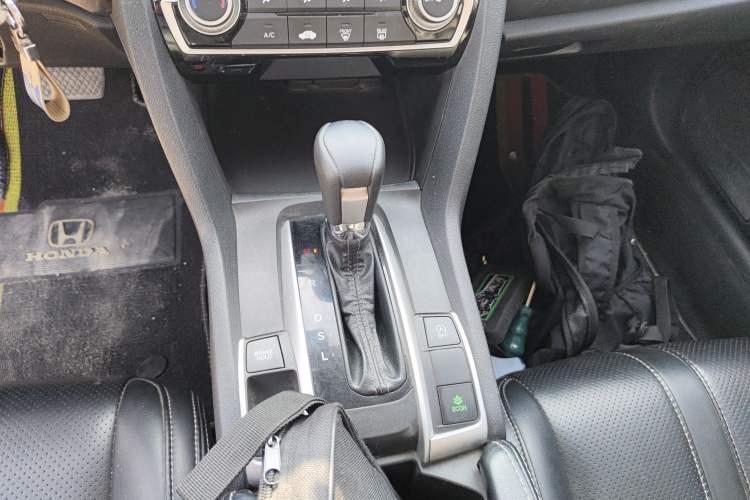 Used Honda Civic 2016 180TURBO CVT Comfort Version
