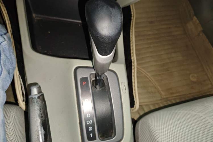 Used Honda Civic 2012 1.8L automatic comfort version Gear Lever