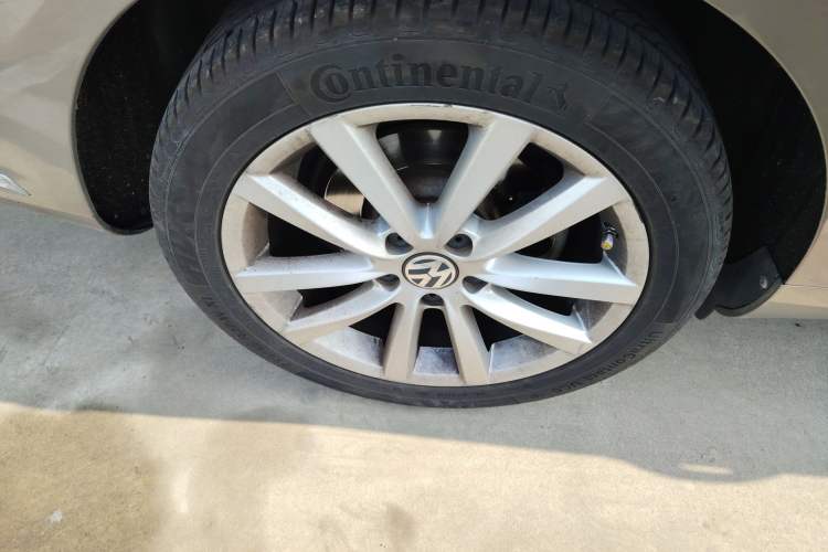 Used Volkswagen Magotan 2012 Travel Edition 2.0 TSI Comfort Version