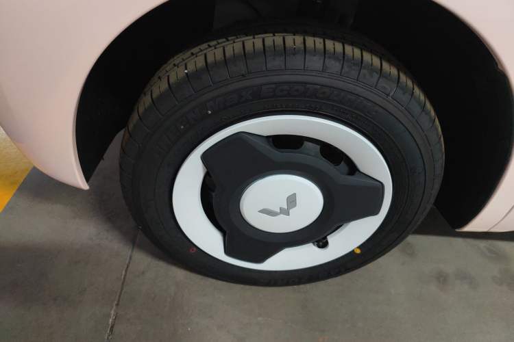 Used Wuling Hongguang MINIEV 2024 3rd Generation 215km Youth Edition