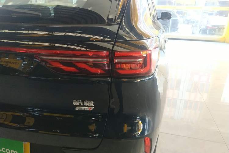 Used Dongfeng Aeolus Huge 2022 Mach Power 1.5T Dare-to-Love Edition