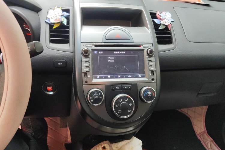 Used Kia Soul 2013 1.6L AT GL Audio And AC Panel