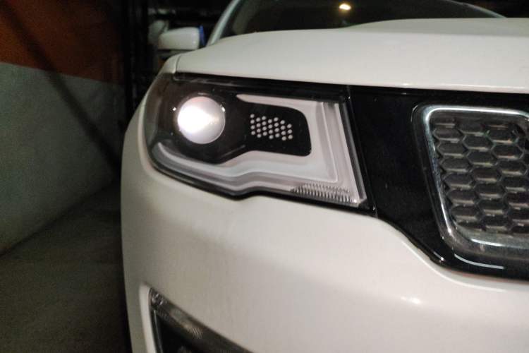 Used Jeep Compass 2017 200T Automatic Prestige Edition
