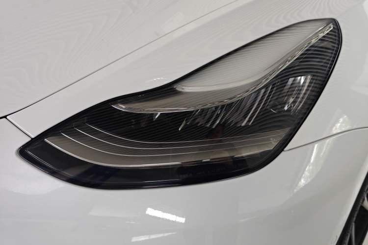 Used Tesla Model 3 2019 Standard Range Rear-Drive Upgraded Version