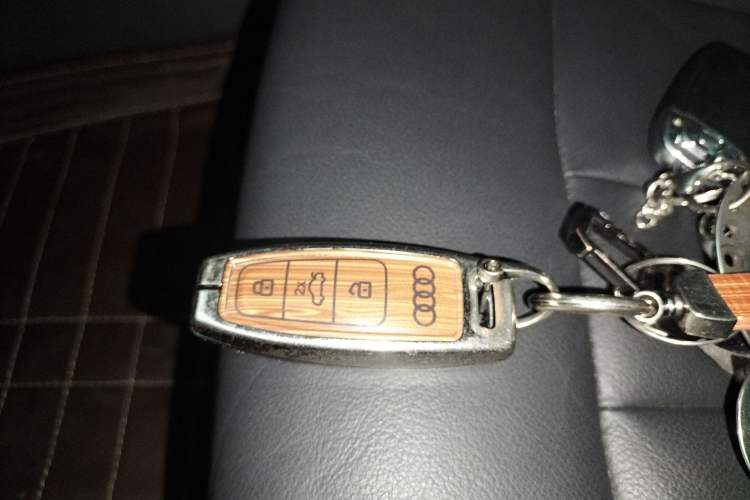 Used Audi A4L 2019 40 TFSI Fashion Version China V