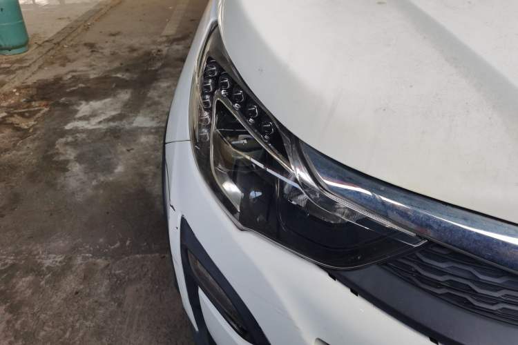 Used BYD Yuan 2017 1.5L Automatic Cool & Connected Model
