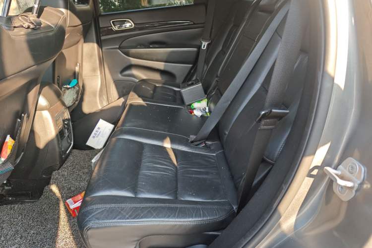 Used Jeep Grand Cherokee 2013 3.6L Comfort Edition