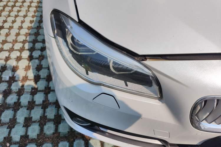 Used BMW 5 Series 2014 535Li Leading Model