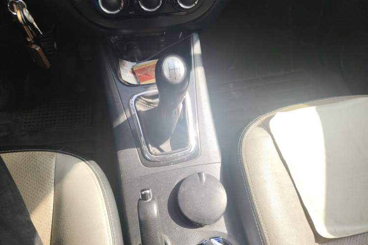 Used FORTHING Joyear X3 2014 1.5L Deluxe Edition Gear Lever