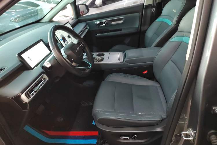 Used AION Y 2023 Plus 510 Smart Edition