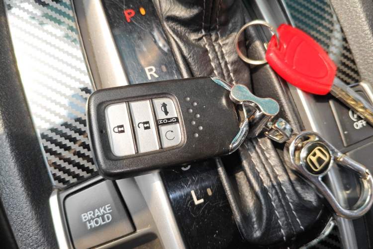 Used Honda Civic 2016 220TURBO CVT Luxury Edition
