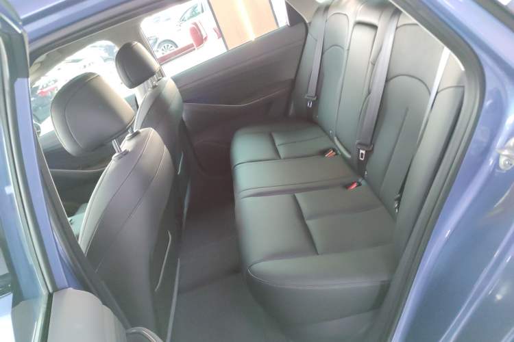 Used Nissan N6 2026 Model 180 Max Left Rear Seat