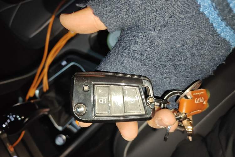 Used Volkswagen Tiguan L 2025 Model, Outstanding Version, 300TSI Automatic Two-Wheel Drive Longteng Edition