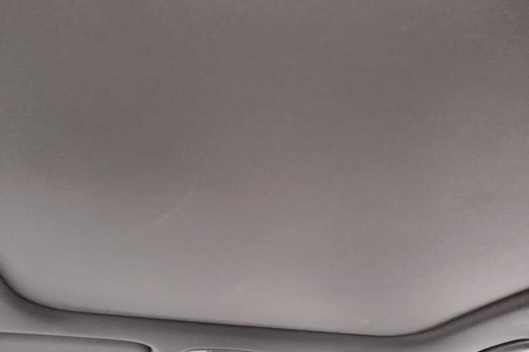 Used Kia KX7 2017 2.0T Automatic Two-Wheel Drive GLS 7-Seater Headliner