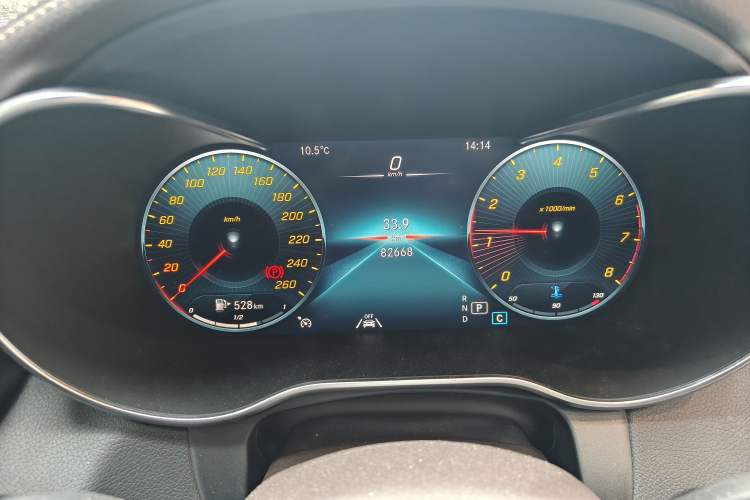 Used Mercedes-Benz GLC 2021 GLC 300 L 4MATIC Dynamic Model Instrument Cluster