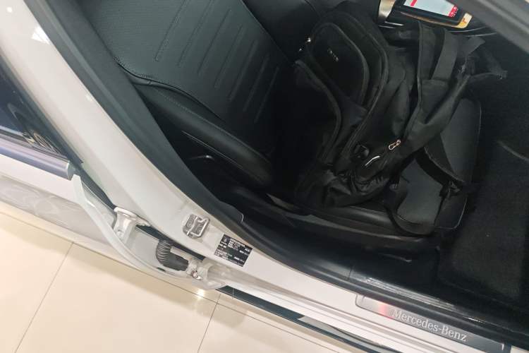 Used Mercedes-Benz C-Class 2024 C 260 L Sport Edition Right Front Seat