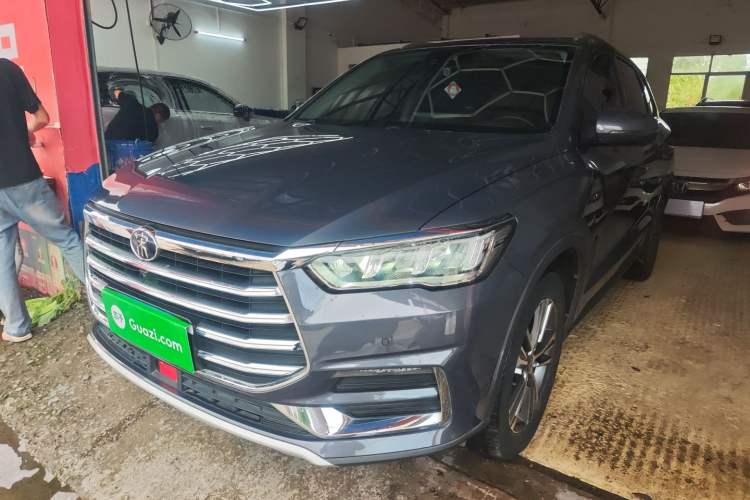 Used BYD Song Pro 2019 1.5T Automatic Prestige Model