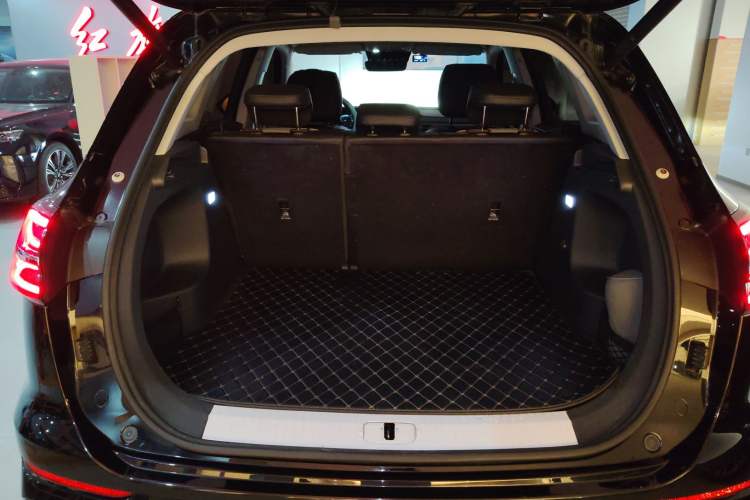 Used Hongqi HS5 2023 2.0T Qixiang Pro Edition