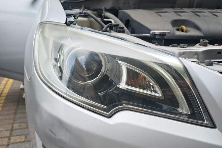 Used Toyota Corolla EX 2013 1.6L Automatic Excellence Edition Right Front Headlight