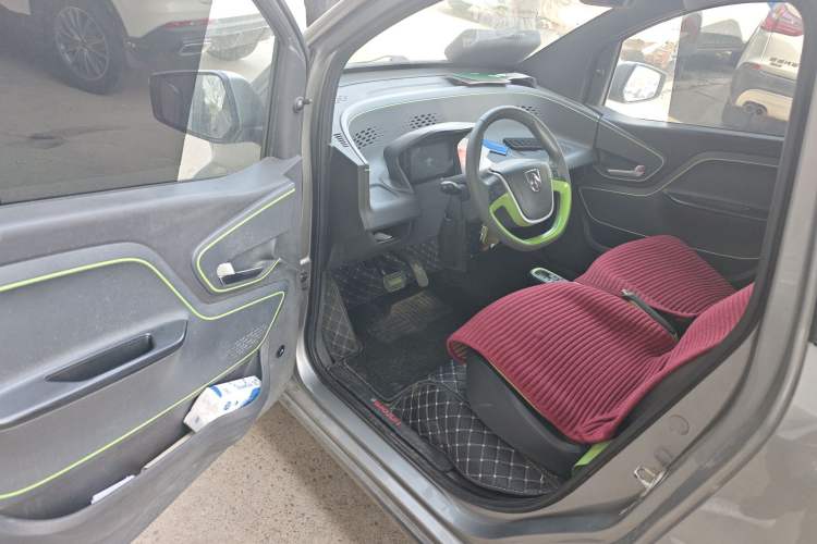 Used Baojun E100 2020 305KM Smart Drive Version Driver Seat