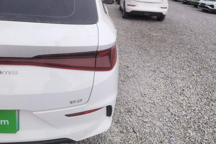 Used BYD e2 2019 Standard Range Model – Smart & Comfortable Version