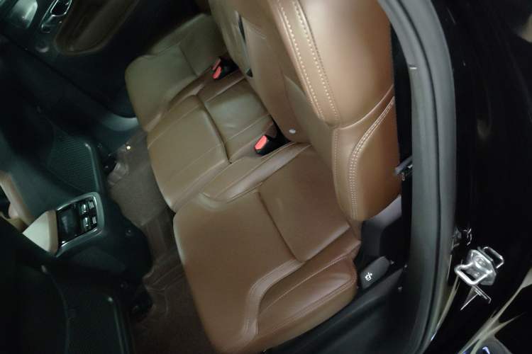 Used Volvo XC90 2021 B6 Luxury Smart Edition 7-Seater Left Rear Seat