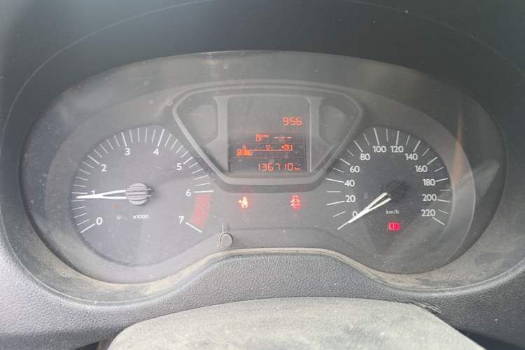Used Citroen Elysee 2014 1.6L Manual Fashion Edition
