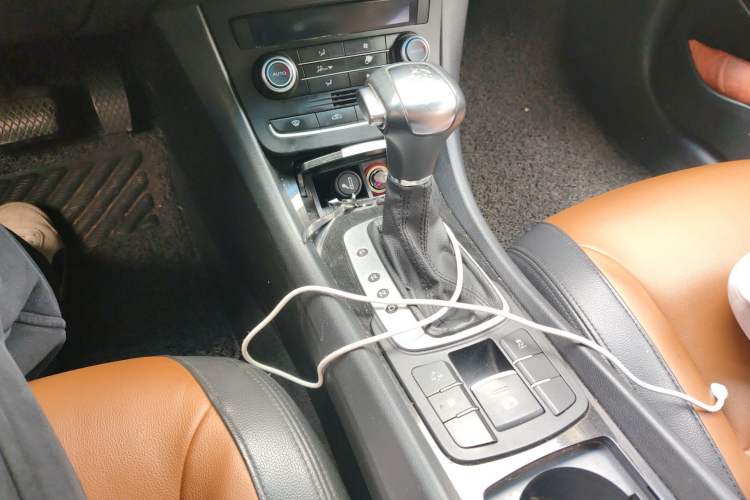 Used Roewe e550 2016 Deluxe Edition
