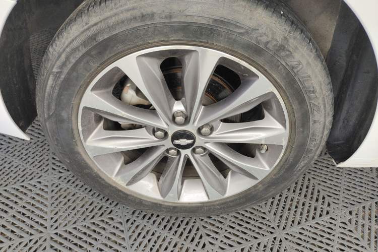 Used Chevrolet Monza 2022 320 Automatic Enjoyment Sunroof Version
