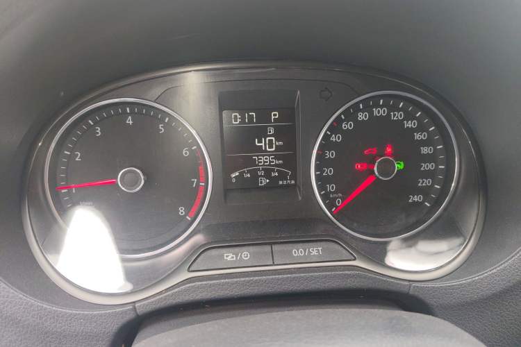 Used Volkswagen Polo 2016 1.6L Automatic Comfort Model