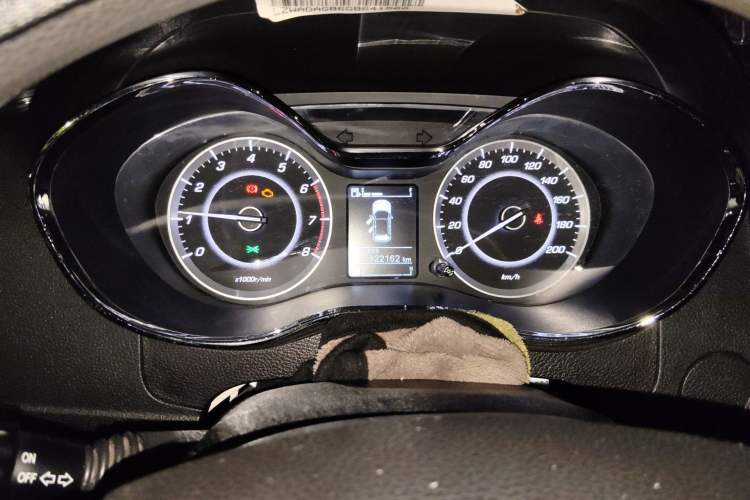 Used Baojun 560 2015 1.8L Manual Elite Edition
