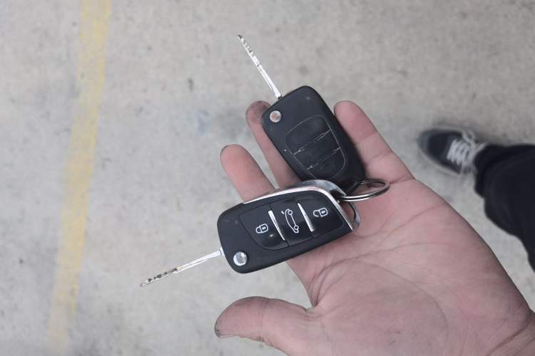 Used Hyundai Verna (older generation) 2014 1.4L Manual Smart GLS Trim Interior 1