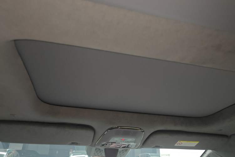 Used Zeekr 009 2024 Six-Seat Executive Version 4WD 108 kWh
