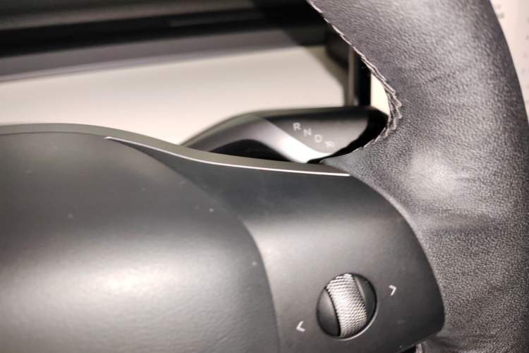 Used Tesla Model 3 2022 Performance High-Performance All-Wheel-Drive Version Gear Lever