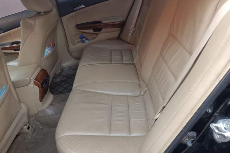 Used Honda Accord 2011 2.0L EX