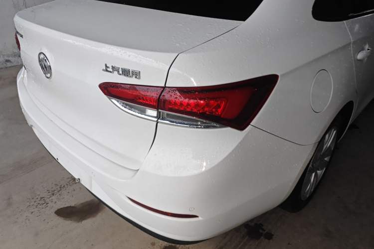 Used Buick GT 2019 18T Automatic Connected Elite Model China VI Standard Right Rear Taillight