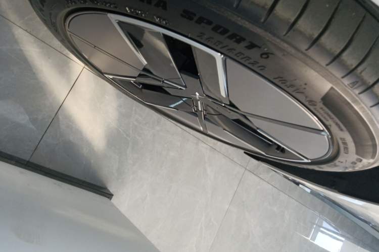 Used XPeng P7 2025 Model—702 Long Range Ultra