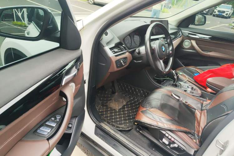 Used BMW X1 2022 sDrive25Li Leading Model Driver Seat