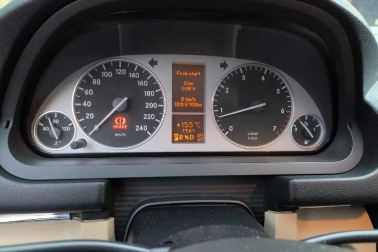 Used Mercedes-Benz B-Class 2009 B 200 Luxury Model
