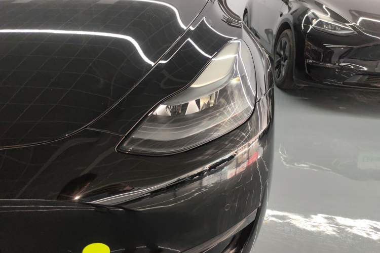 Used Tesla Model Y 2021 Standard Range Rear-Wheel Drive Version