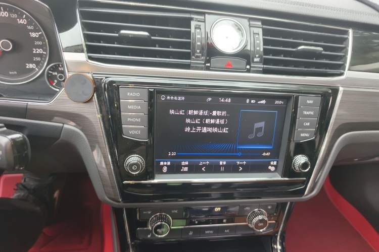 Used Volkswagen Phideon 2016 380TSI Two-Wheel-Drive Luxury Edition