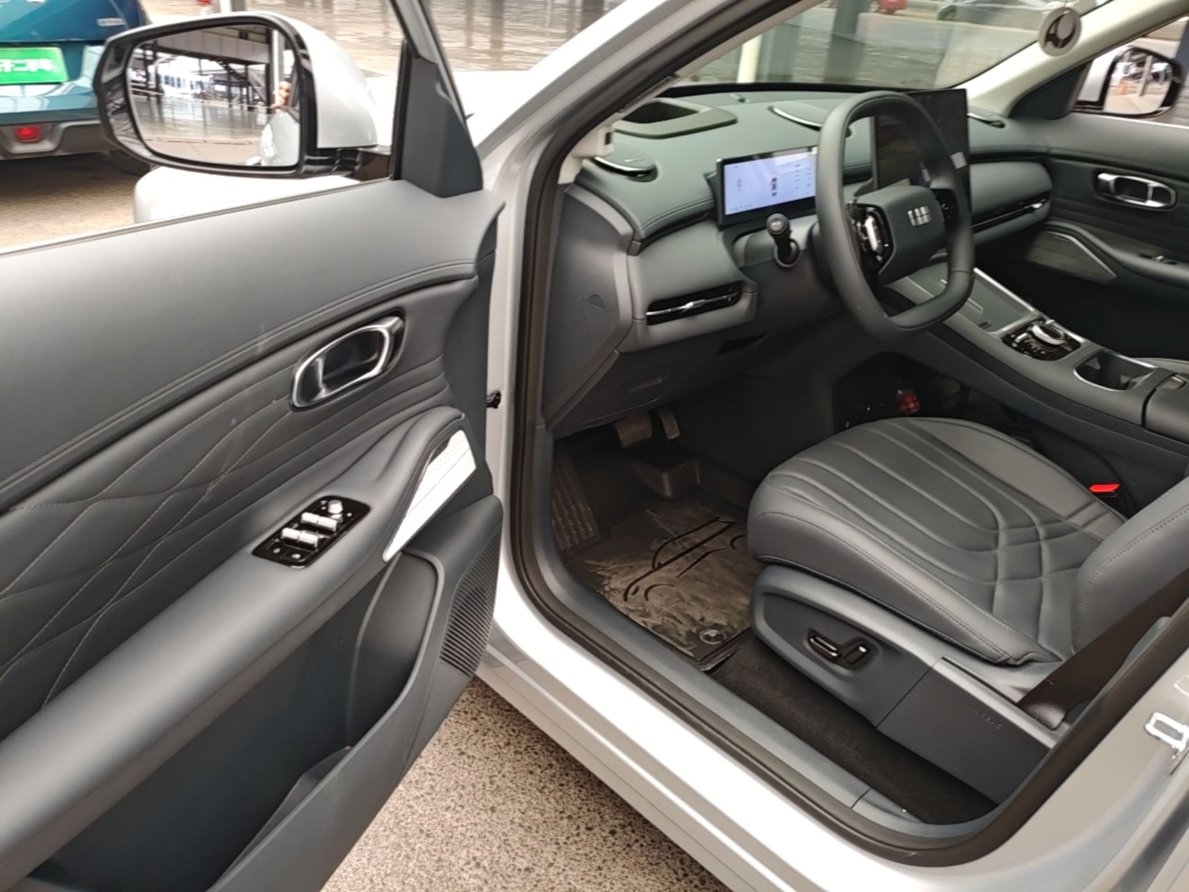 Geely Galaxy Xingjian 7 EM-i 2026 Model 135km Leading Edition — снимка 18