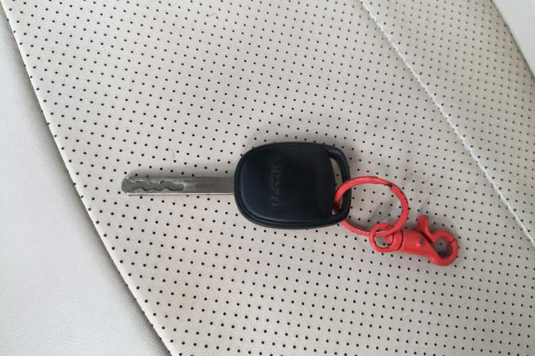 Used CHANGAN NEVO Lumin 2022 155 km – Refreshingly Sweet Edition
