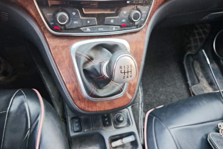 Used Haval H6 2017 Red-Label Sport Edition 1.5T Manual Two-Wheel Drive Elite Model